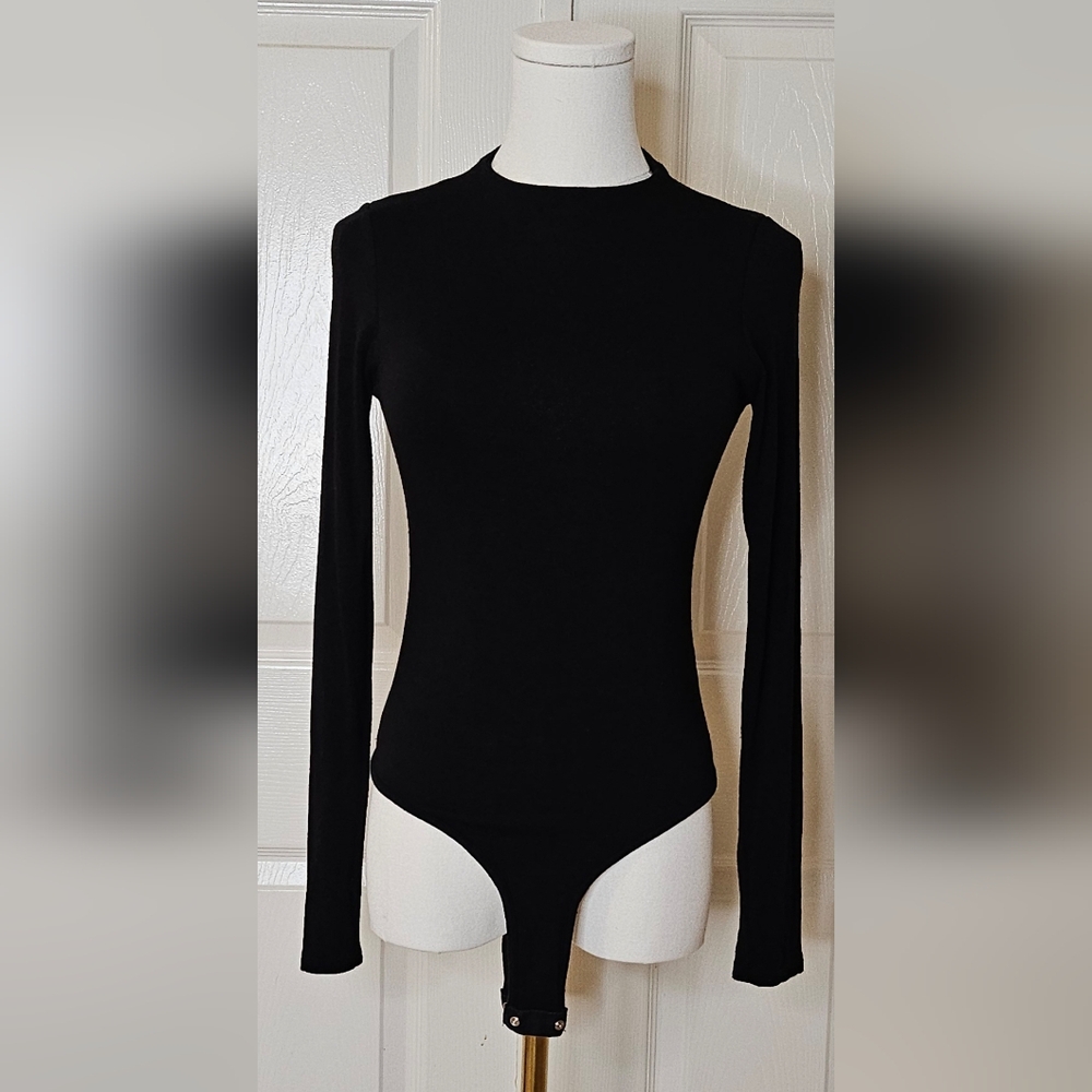 Double-Layered Black Long Sleeve Bodysuit